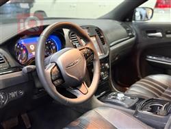 کرایسلەر 300